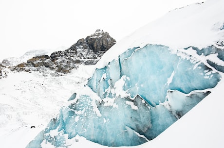 壮美的冰川世界——海螺沟冰川